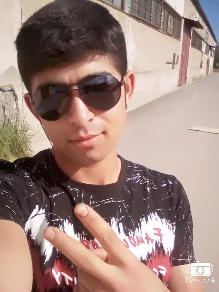  9857826  , 31 ,    
