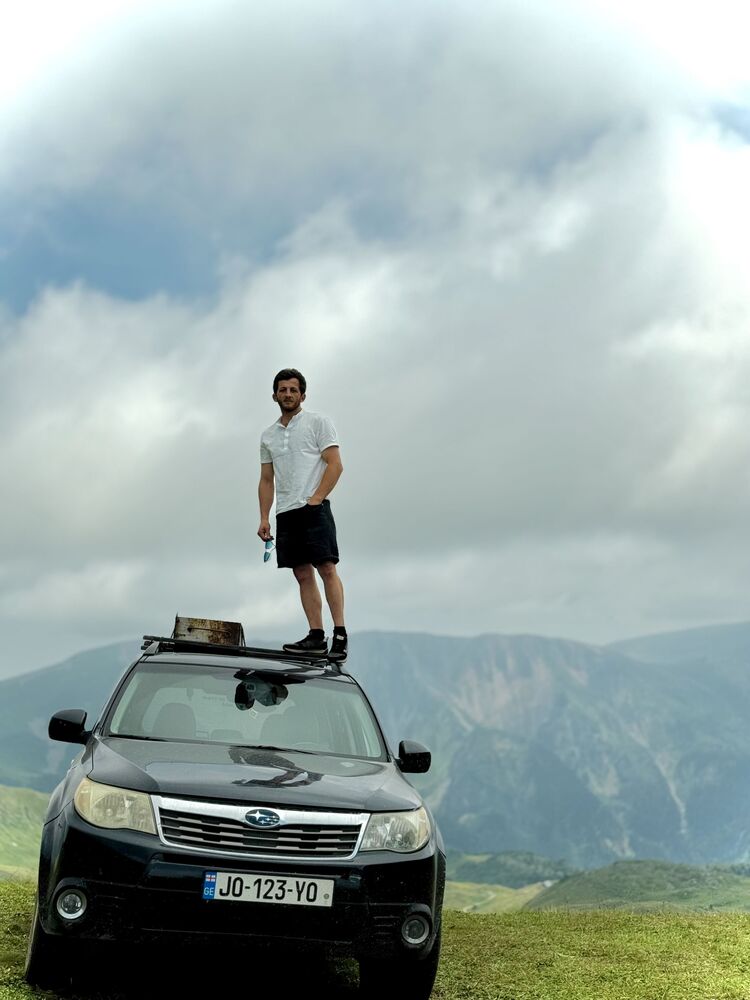  53098516  Mukhran, 30 ,    