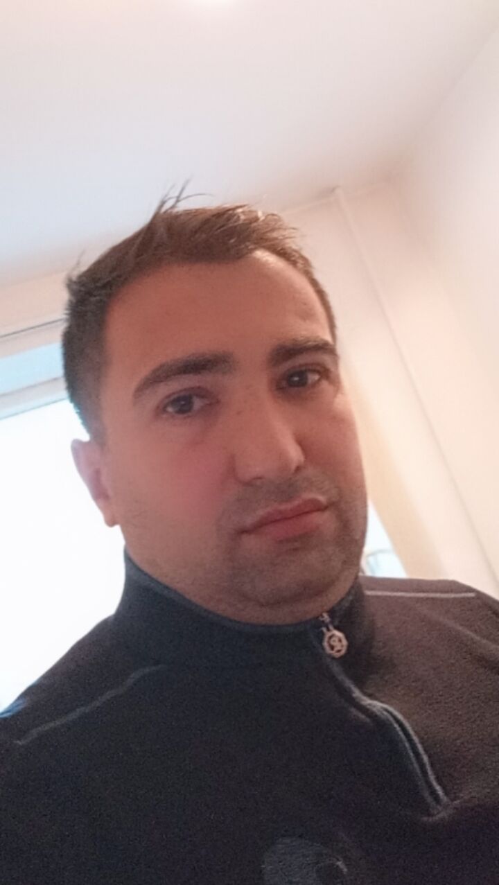  54348406  MURAD, 40 ,    