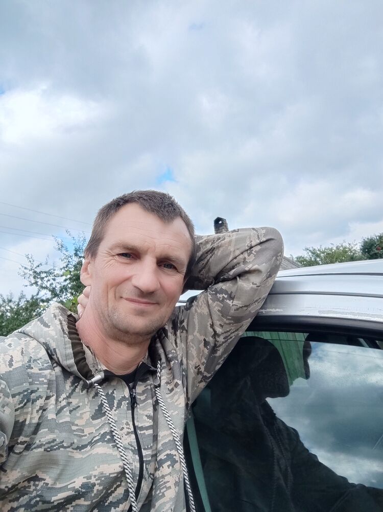  40051646  , 53 ,    