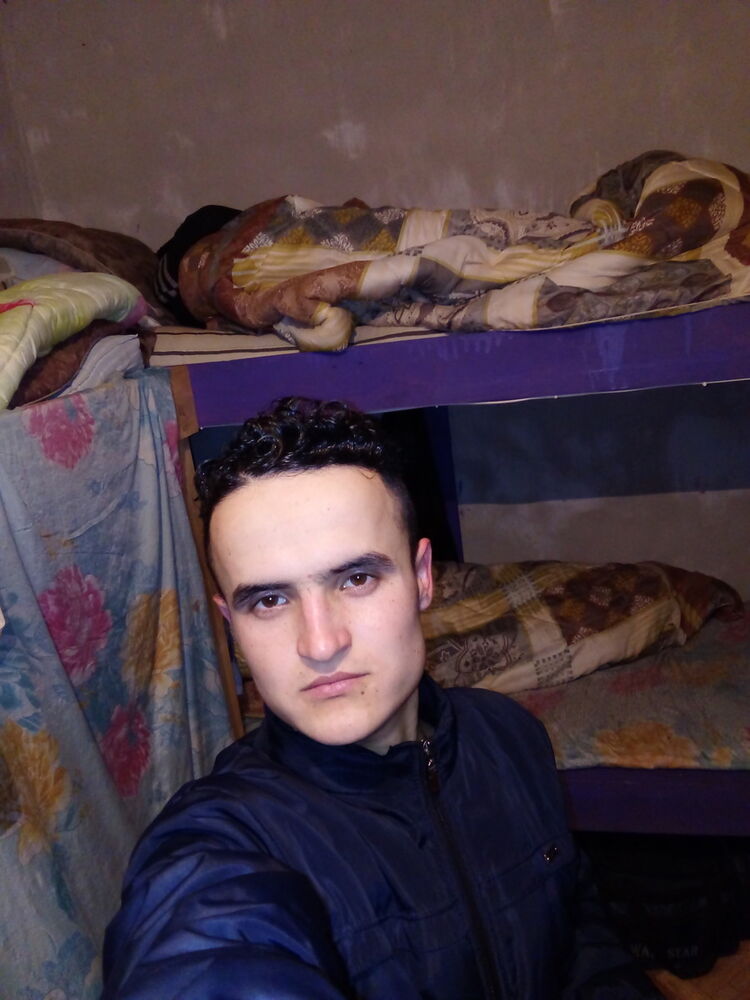  15231486  Hasan, 26 ,    
