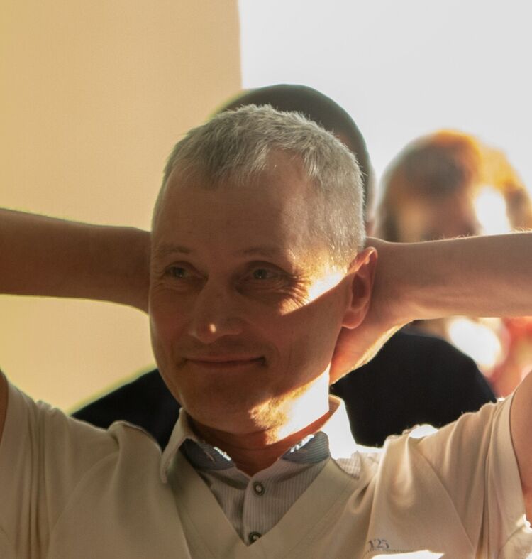  ,   , 52 ,   c 