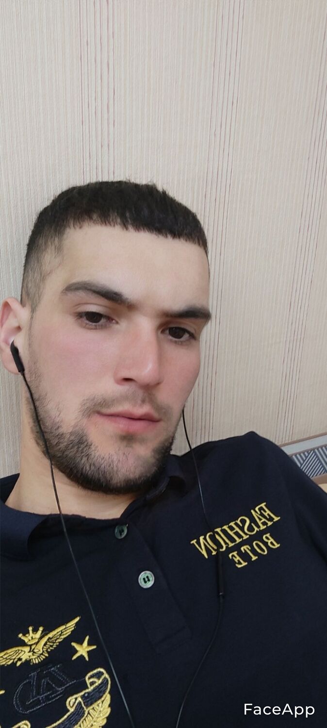  ,   Biloldin, 31 ,     