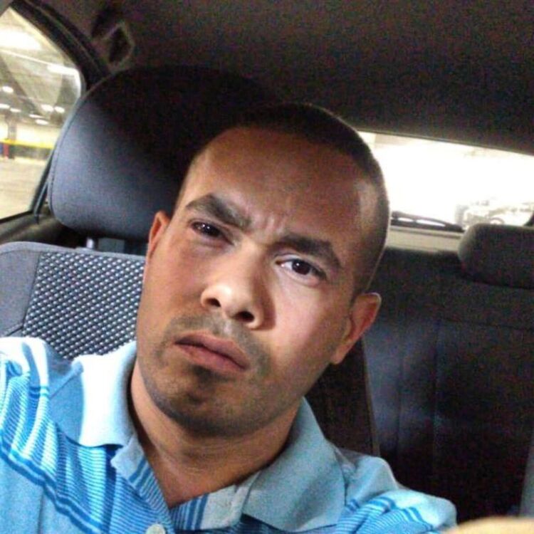  Po,   Rafael, 40 ,   ,   