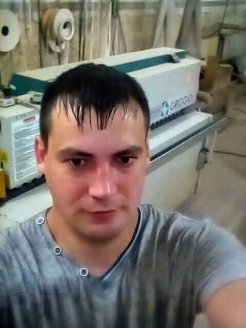  40426016  , 37 ,    