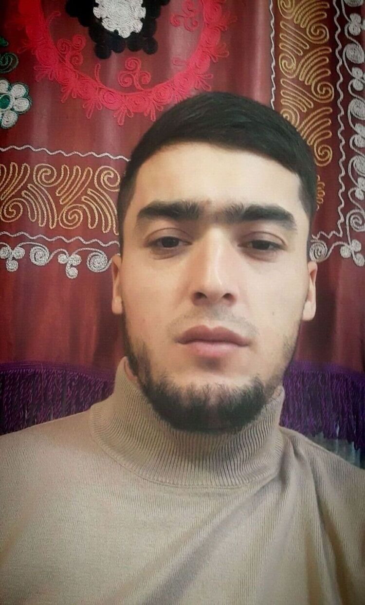 ,   Behruz, 26 ,   c 