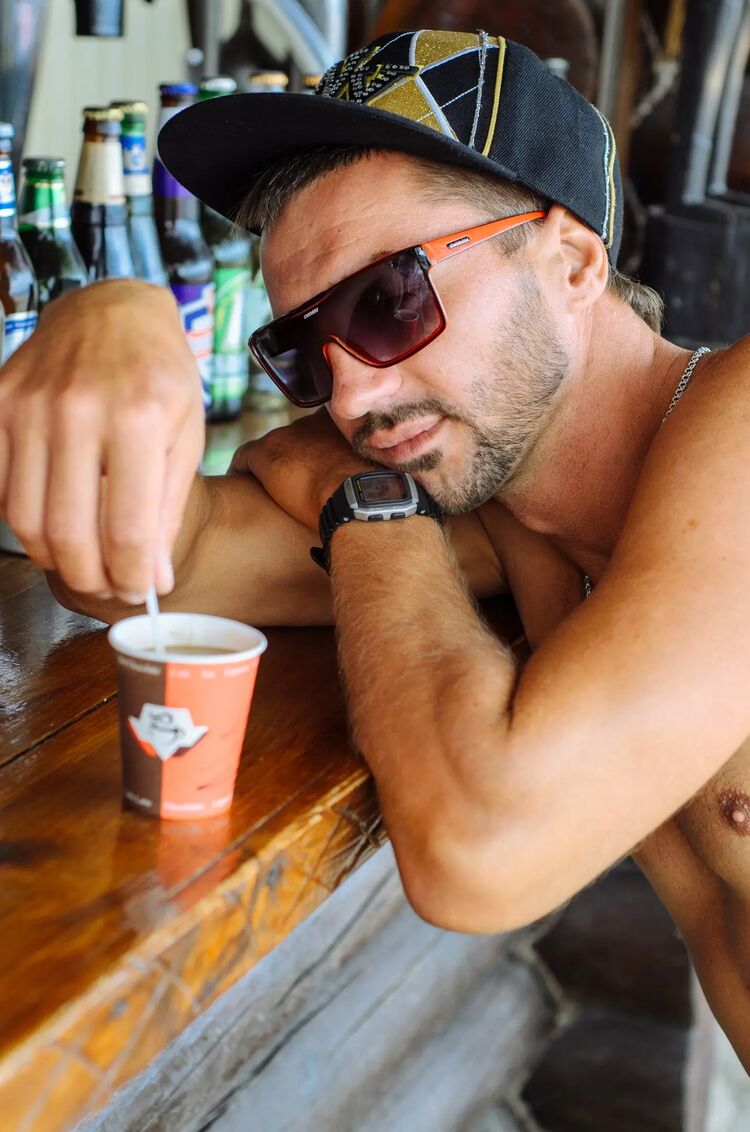  ,   Leo, 30 ,     , c , 