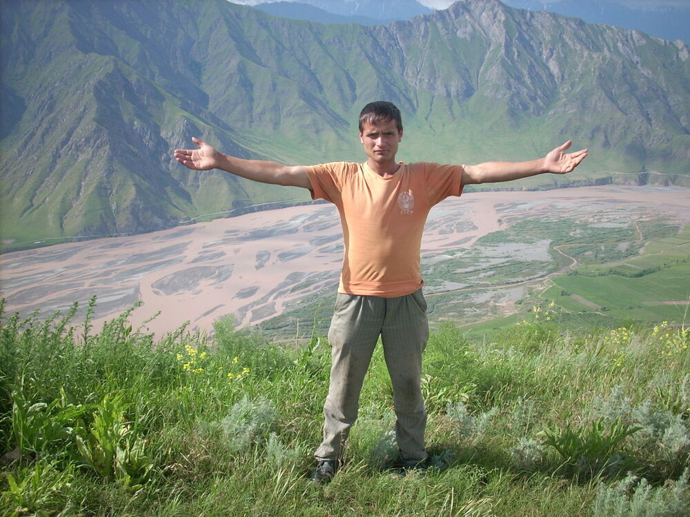  -,   Husen, 33 ,   ,   , c 