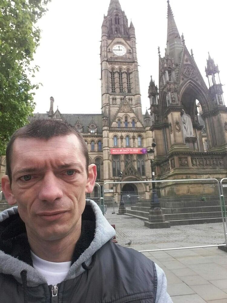  ,   Anton, 43 ,   ,   , c 