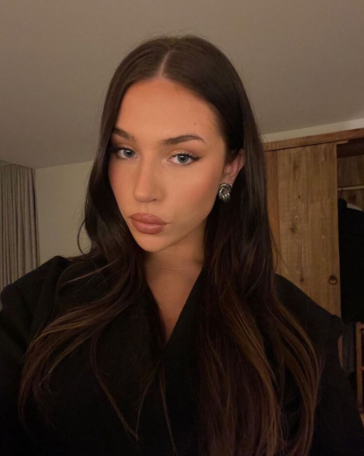  -,   , 22 ,   ,   