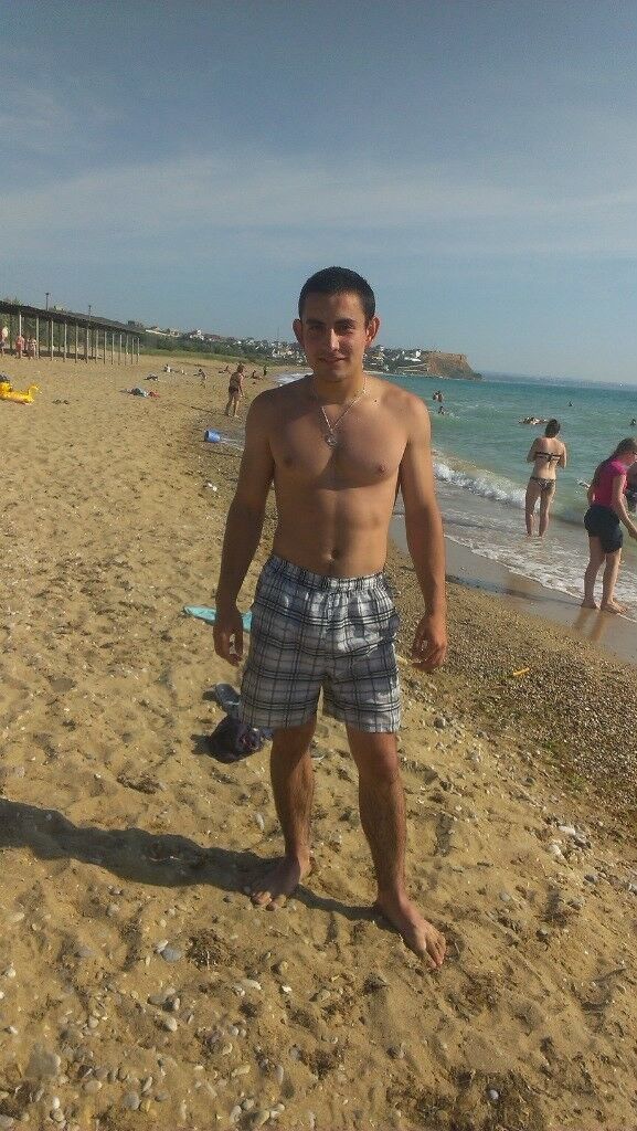  ,   Esken, 30 ,   ,   , c 