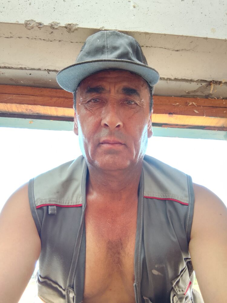  45297076  , 52 ,    