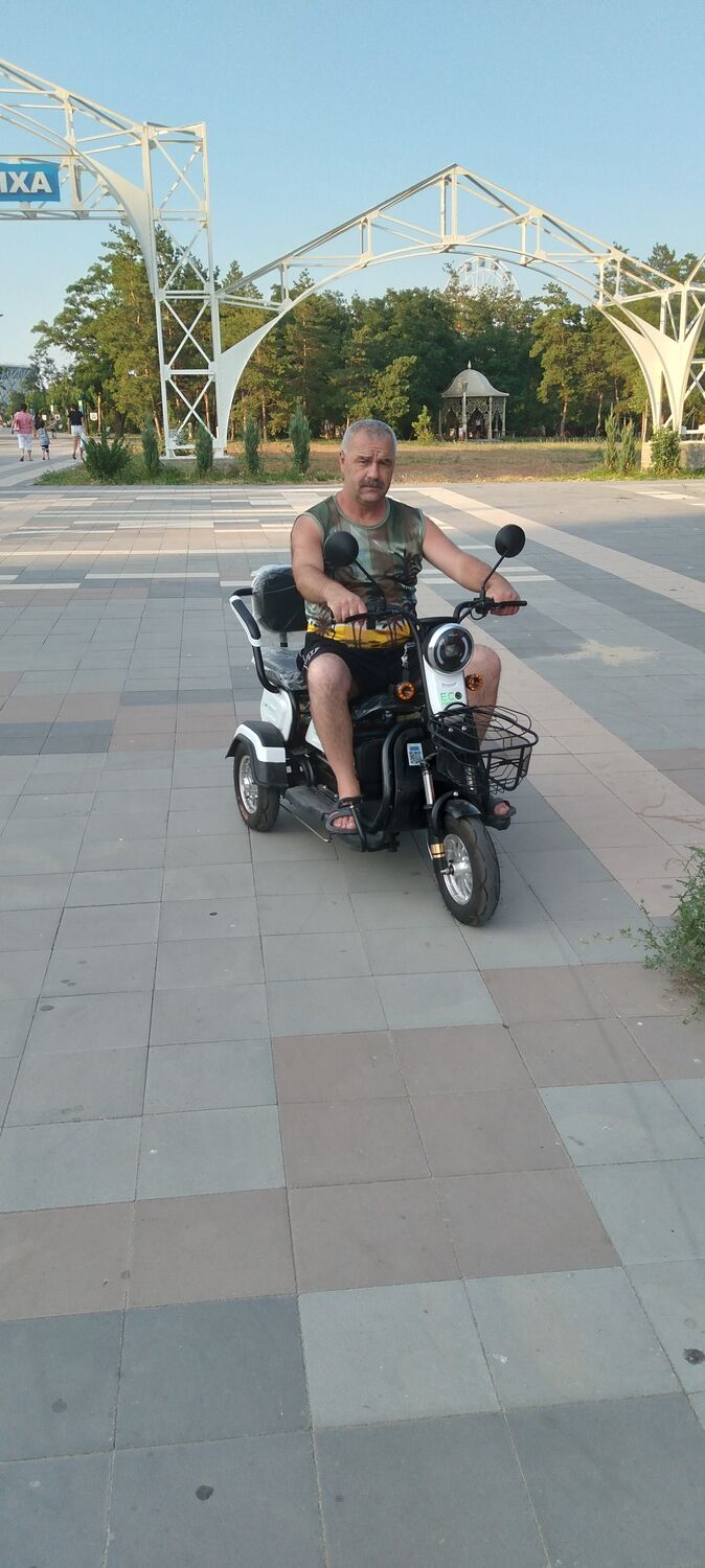  52036936  , 55 ,    