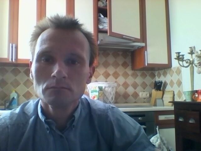  4342306  Anders, 52 ,    