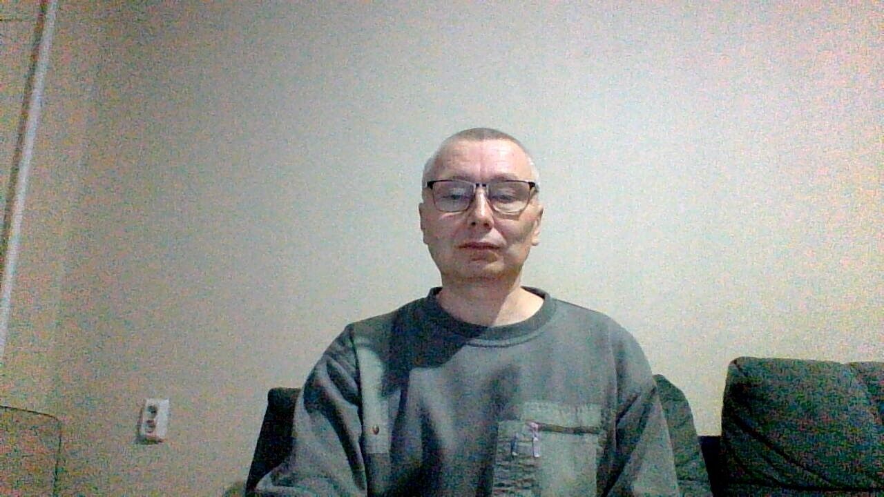 48082066  , 49 ,    