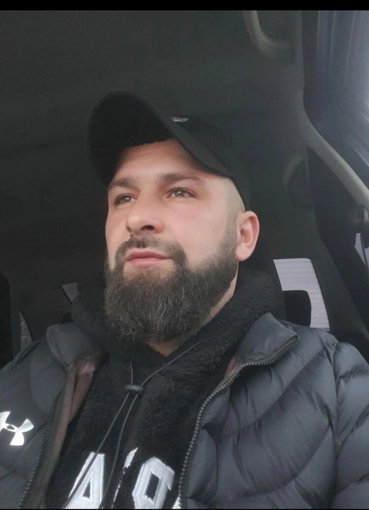 ���� 42141676 ������� ��� ���, 34 ����, ���� ���������� � ������ ���������