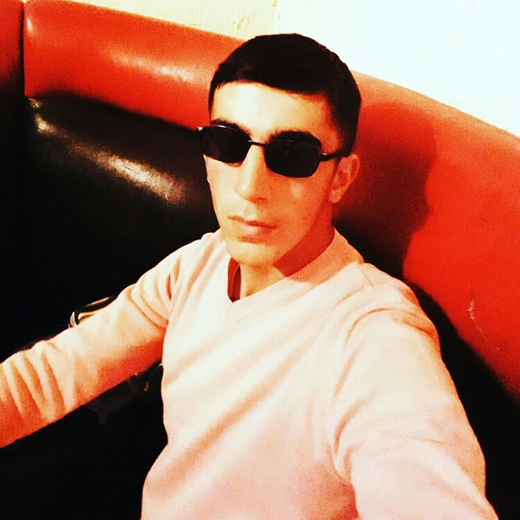  ,   Gevor, 35 ,   ,   , c 
