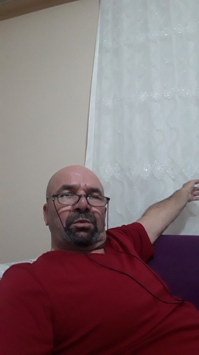  19835956  Ahmet, 61 ,    