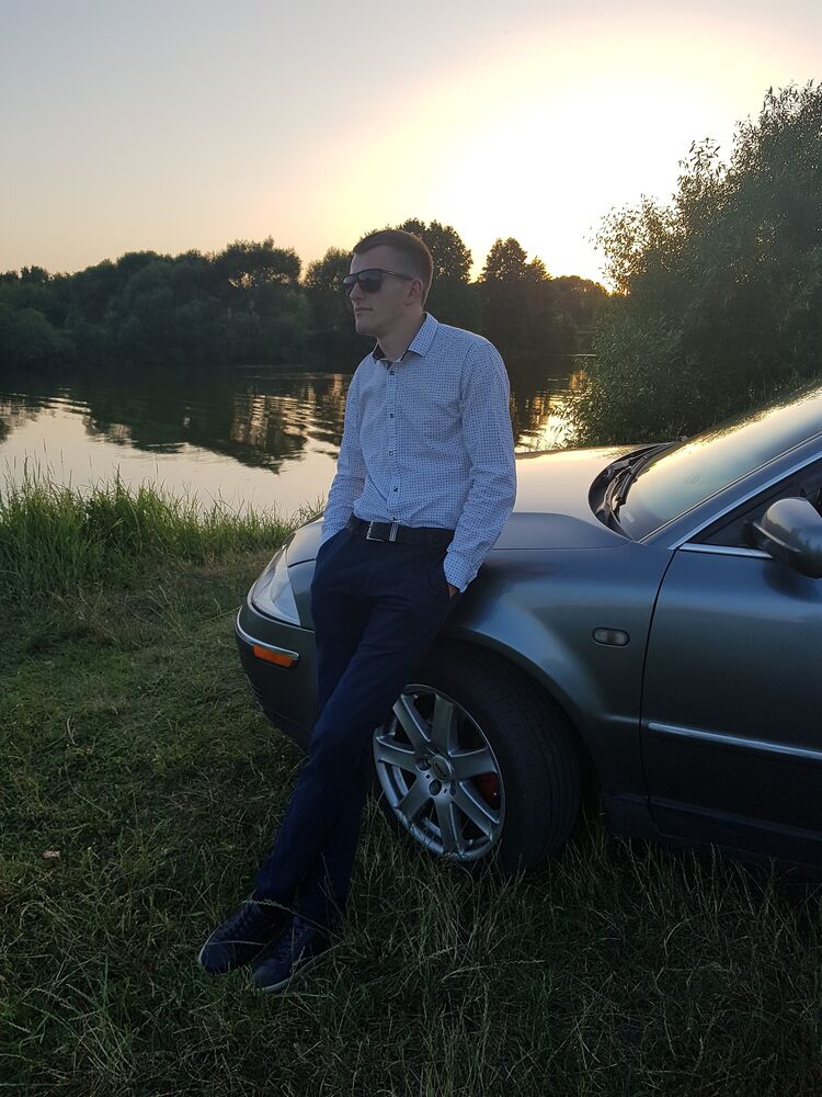  38036226  Aleks, 30 ,    