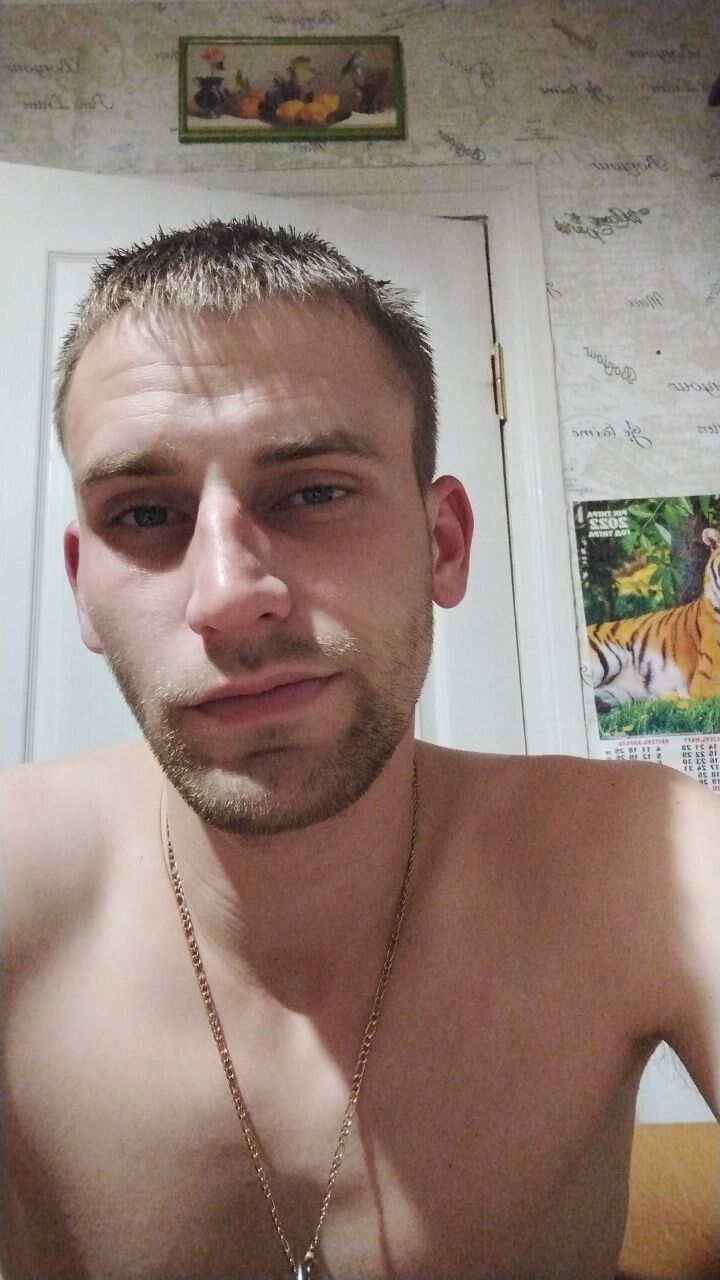  44827426  , 28 ,    