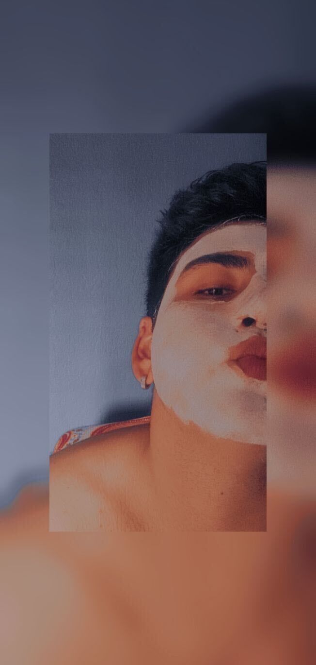  35595626  Kaan, 22 ,    