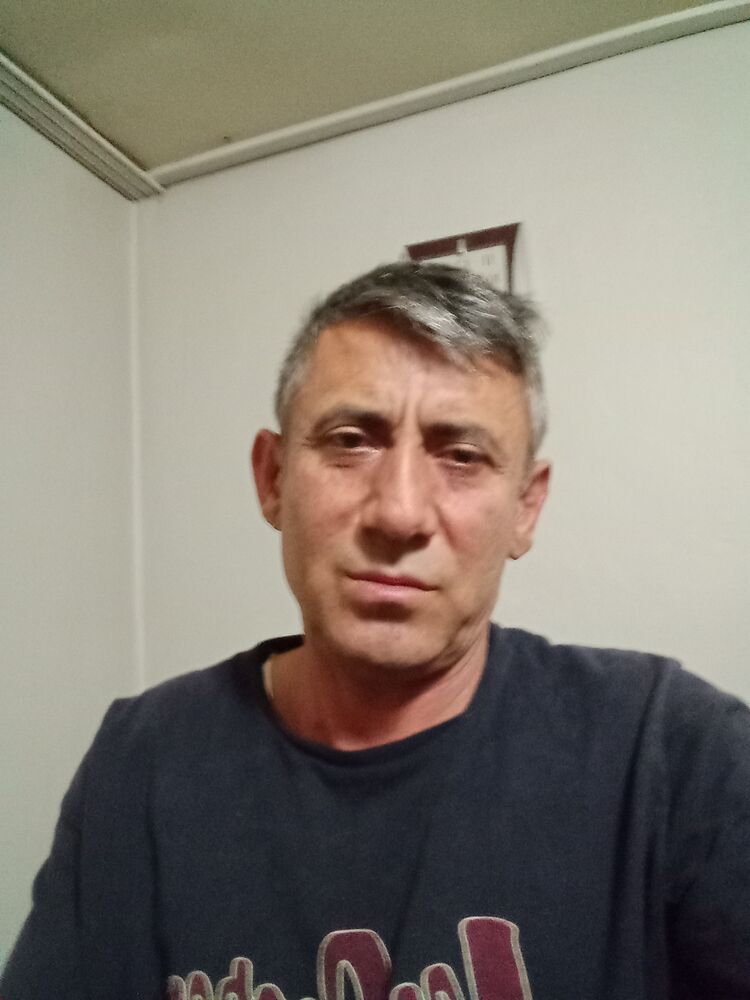  41542576  Ibrahim, 56 ,    Esenyurt