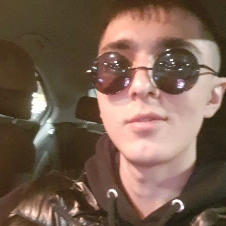  31623076  , 23 ,    -