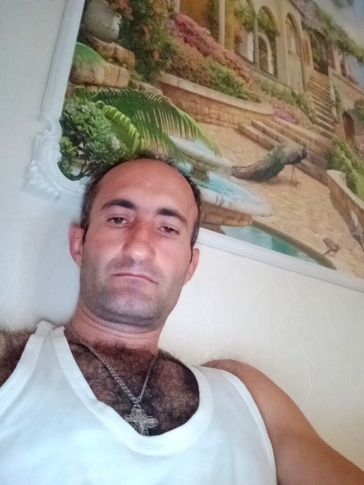  28424116  , 38 ,    