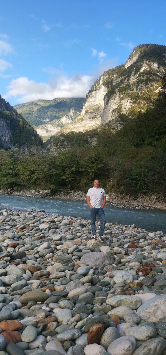  47469266  Andrey, 37 ,    