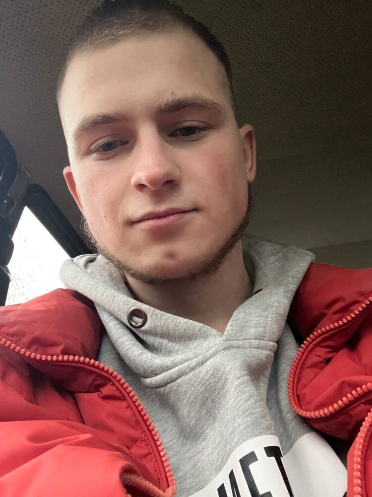  -,   Leonid, 23 ,   ,   