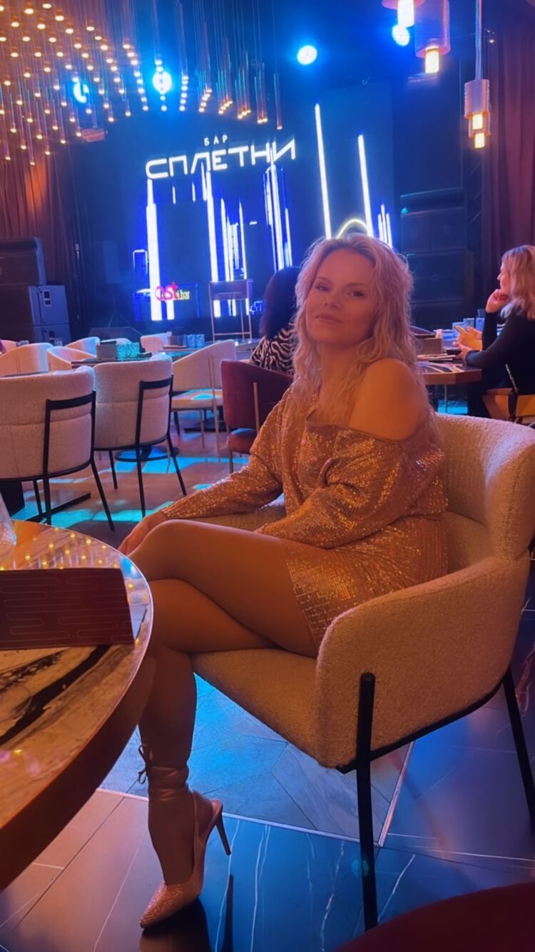  -,   , 47 ,   ,   , c 