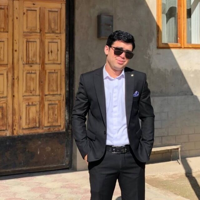  48267846  Ilhom, 25 ,    