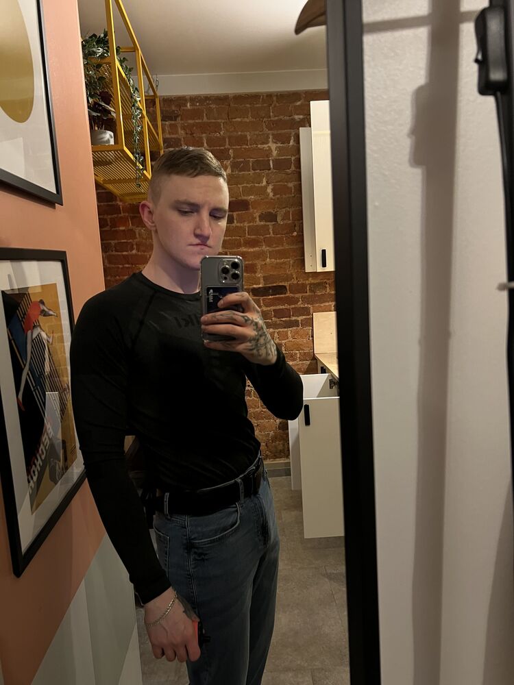  33508156  , 24 ,    