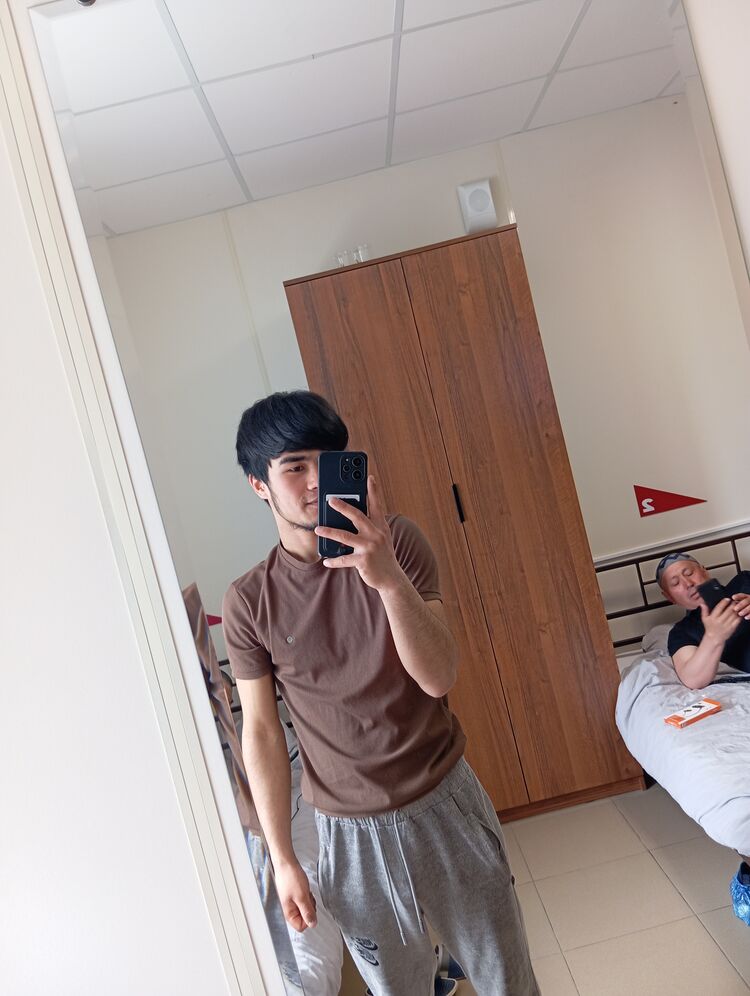  53193636  Hamidulla, 20 ,    -