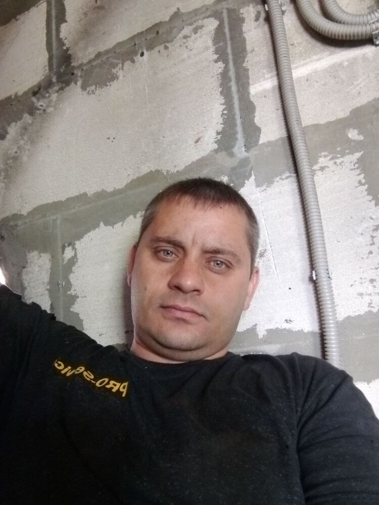  40770176  Nik, 37 ,    