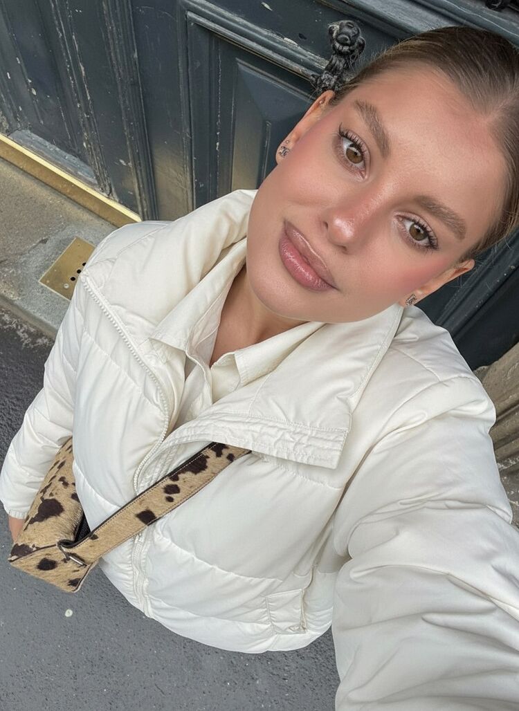 ���� 55458896 ������� �������, 27 ���, ���� ���������� � Kleinwarasdorf