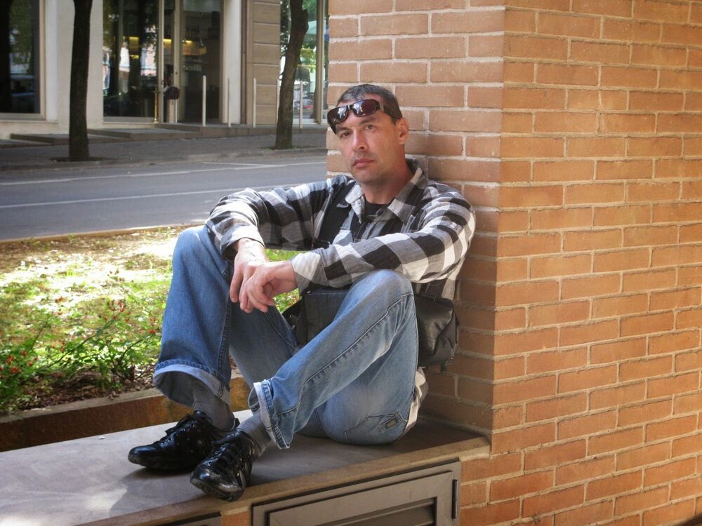  53379576  Artur, 50 ,    Torrevieja