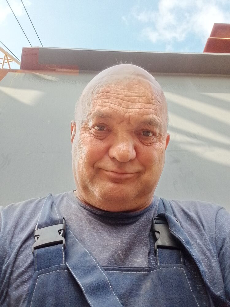  46003656  , 56 ,    