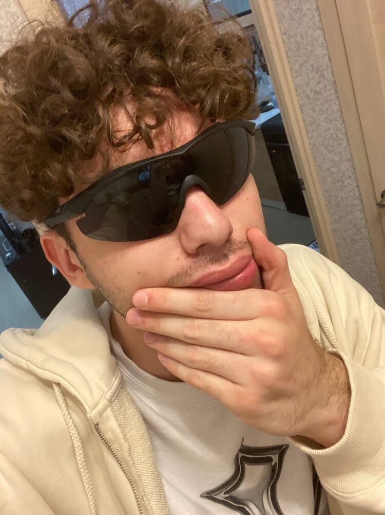 ���� 49699026 ����� �����, 22 ����, ���� ���������� � ������