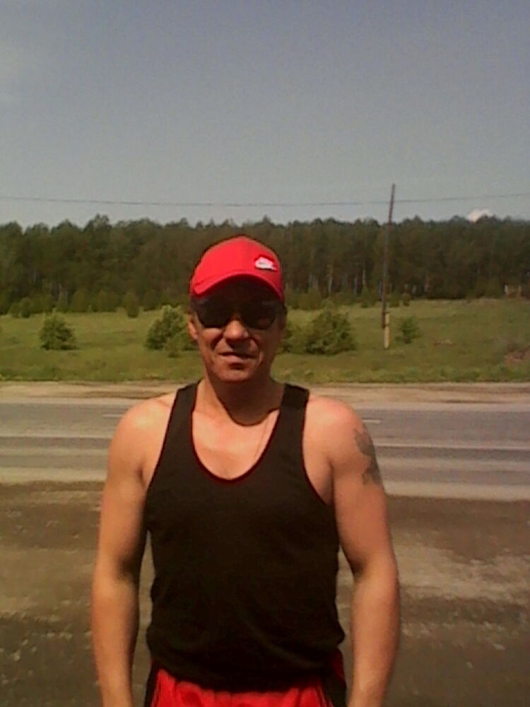  8349026  Ivan, 55 ,    