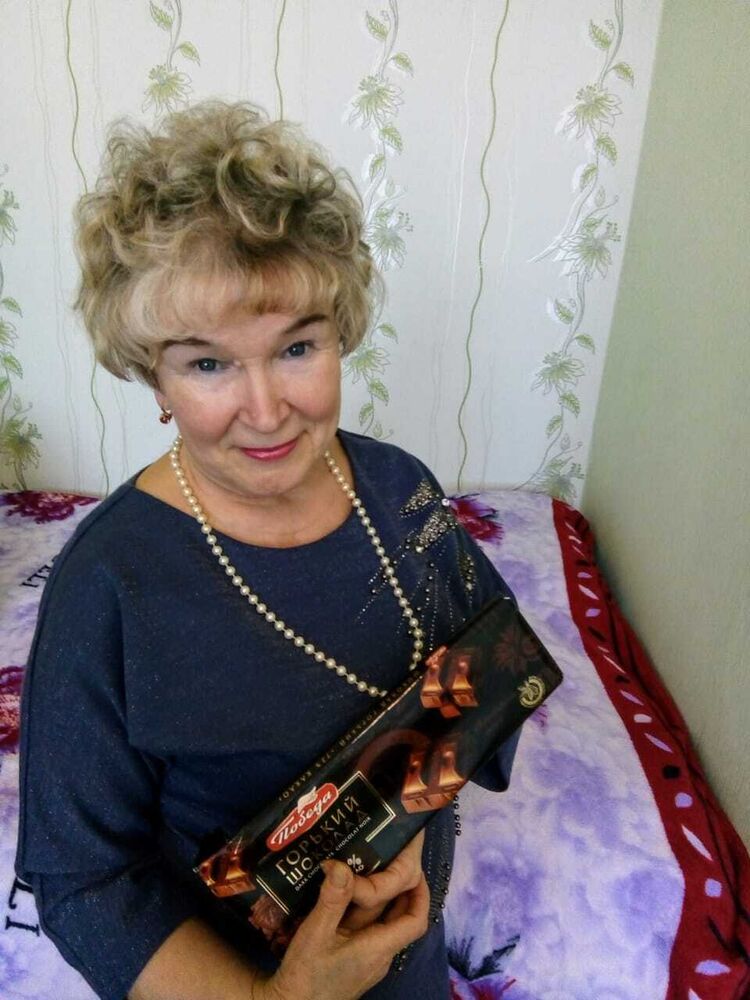  46965386  Tatyana, 69 ,    