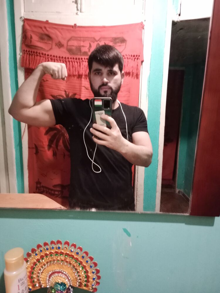  ,   Azat, 26 ,   ,   