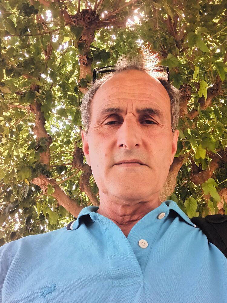  54563876  Aleks, 63 ,    