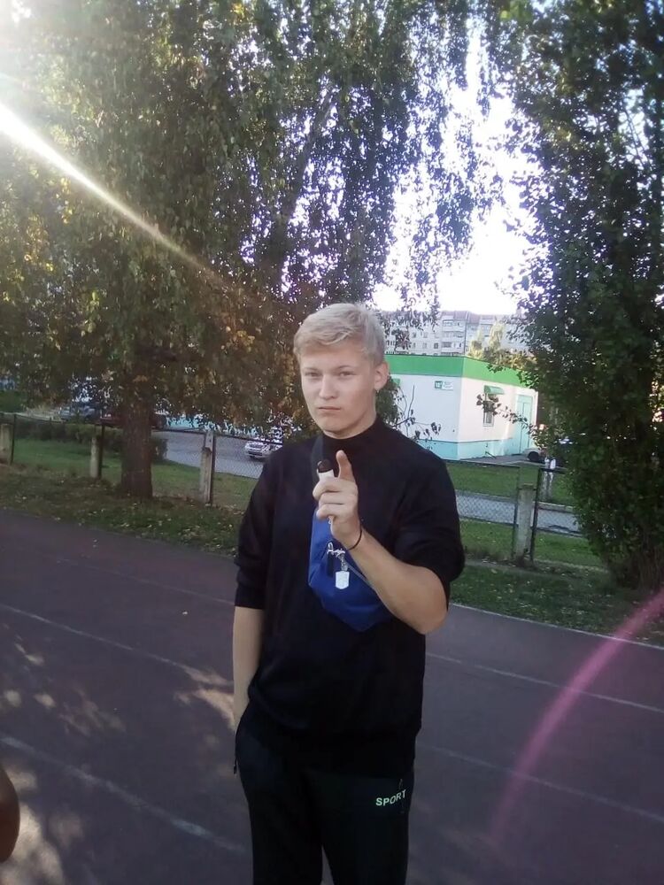  32543376  , 22 ,    