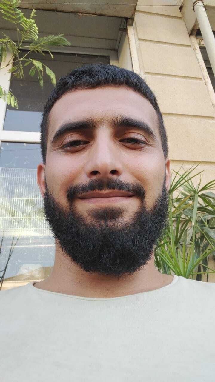  47109346  Ali, 28 ,    