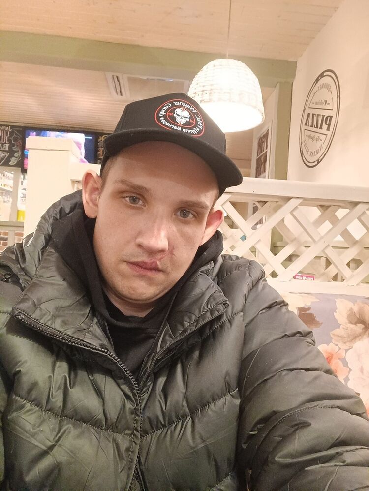  33073406  , 35 ,    