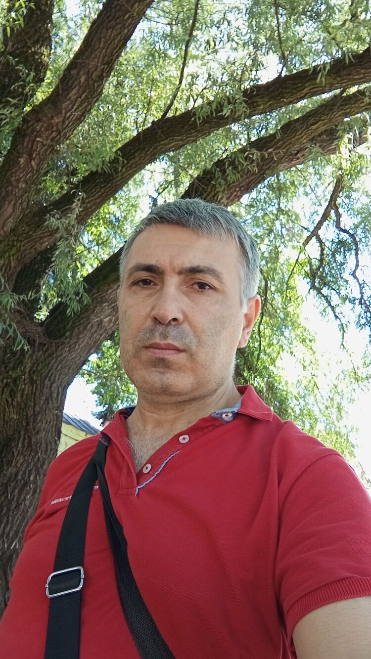  46893156  , 41 ,    