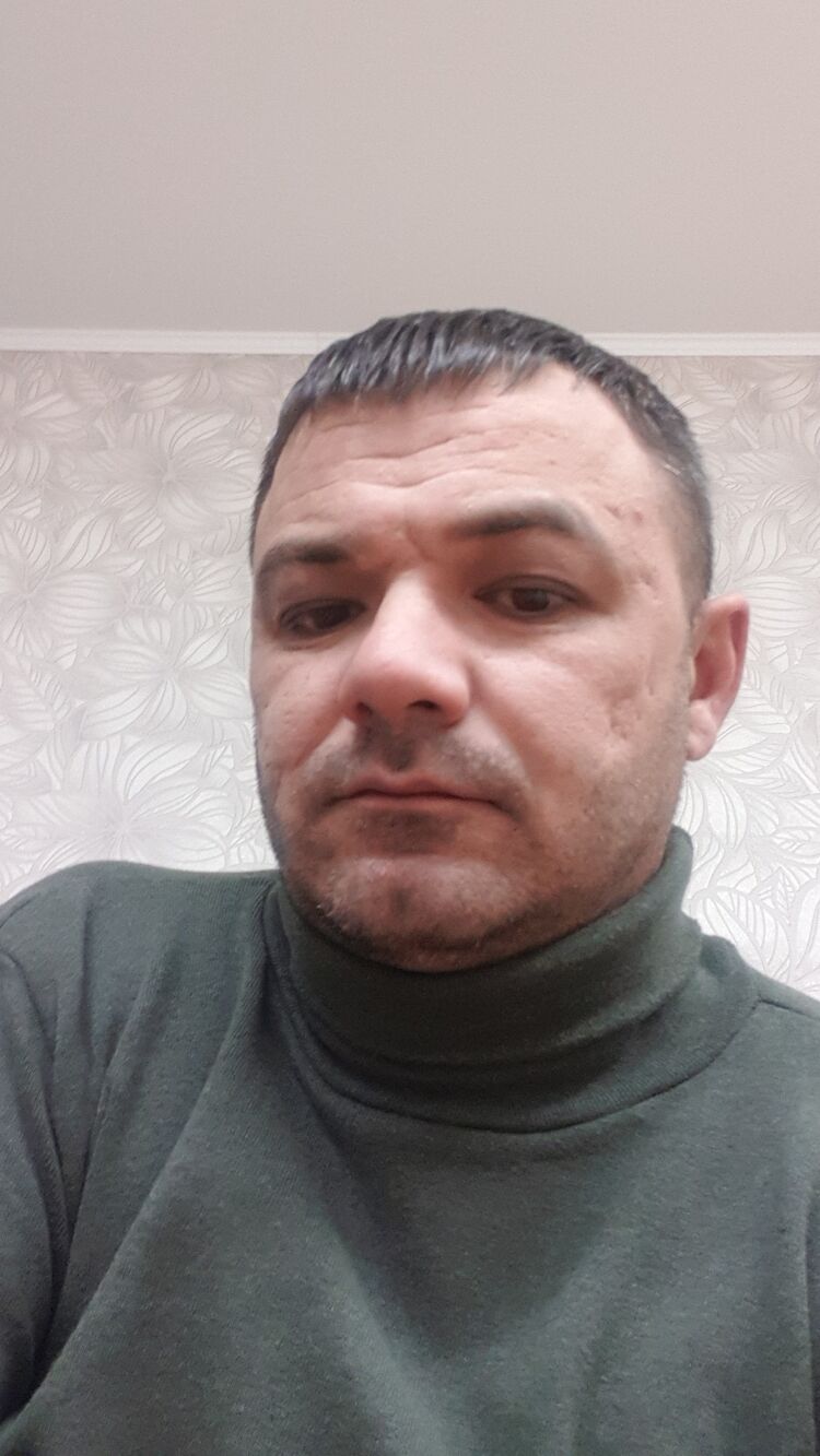  49852196  , 40 ,     
