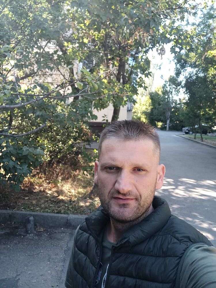  ,   Marko, 38 ,   ,   
