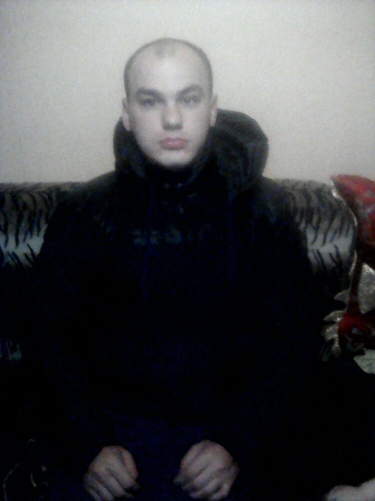  ,   Vladislav, 32 ,   ,   , c 